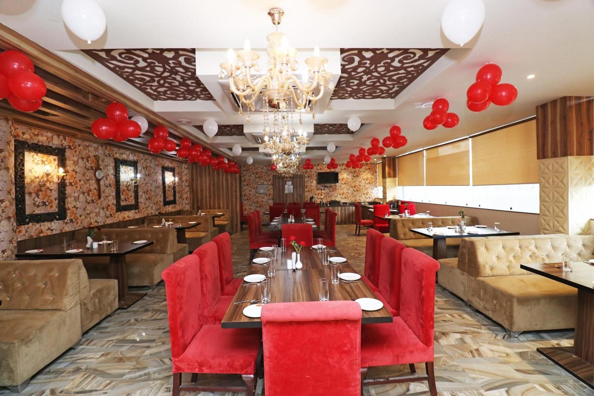 Hotel Centre Point Gorakhpur Exterior photo